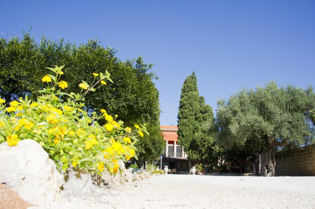 Agriturismo Santa Chiara Алецио Экстерьер фото