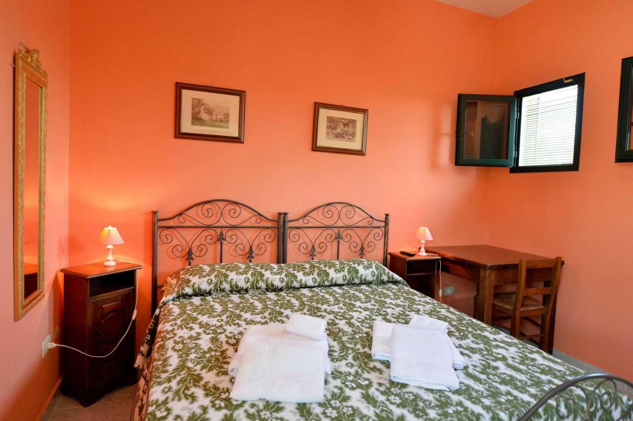 Agriturismo Santa Chiara Алецио Экстерьер фото