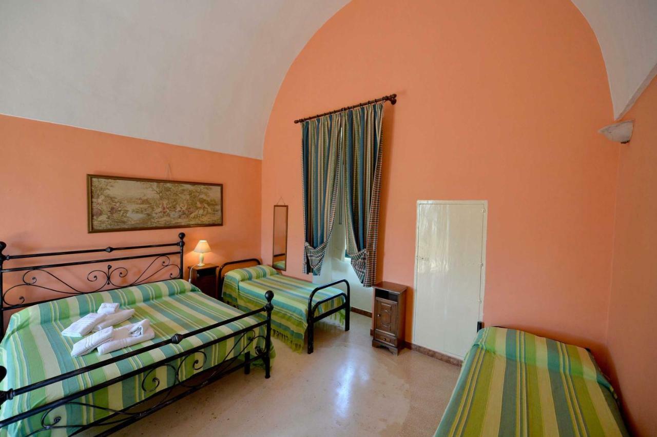 Agriturismo Santa Chiara Алецио Экстерьер фото