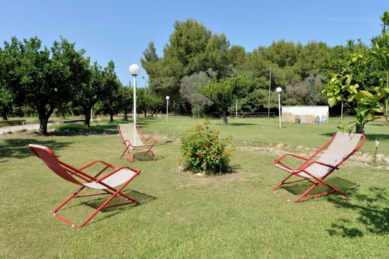 Agriturismo Santa Chiara Алецио Экстерьер фото