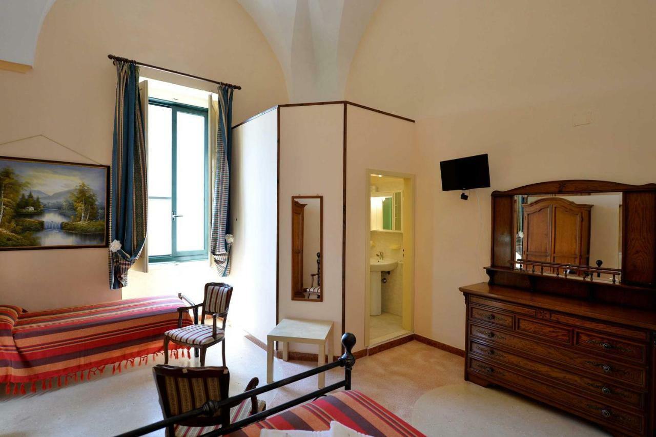 Agriturismo Santa Chiara Алецио Экстерьер фото